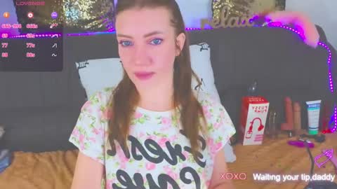 Snapshot of alexa_stoun chatting on 02.13.25 Alexa online show from 02.13.25