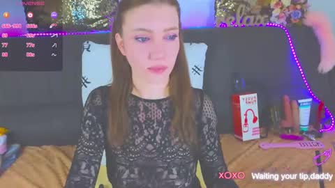 Snapshot of alexa_stoun chatting on 02.16.25 Alexa online show from 02.16.25