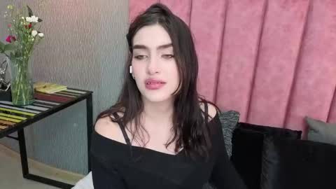 Alexa Thaylor online show from 02.25.26