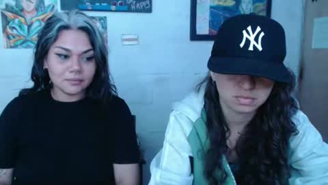 Snapshot of alexablu3 chatting on 01.26.25 Alexa Blu3 online show from 01.26.25