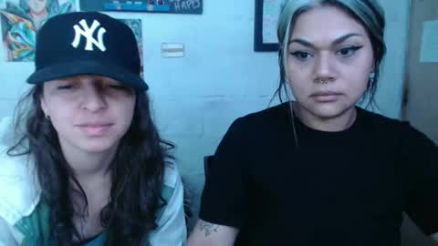 Snapshot of alexablu3 chatting on 01.26.25 Alexa Blu3 online show from 01.26.25