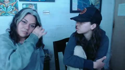 Snapshot of alexablu3 chatting on 02.09.25 Alexa Blu3 online show from 02.09.25