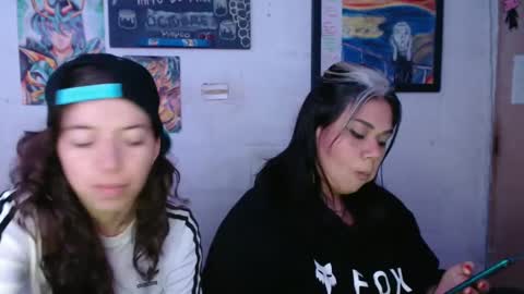 Snapshot of alexablu3 chatting on 10.10.25 Alexa Blu3 online show from 10.10.25