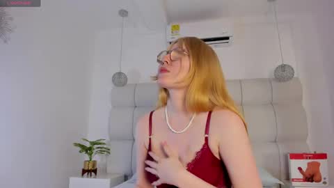 Snapshot of alexahandler chatting on 04.28.26 Alexa Handler online show from 04.28.26