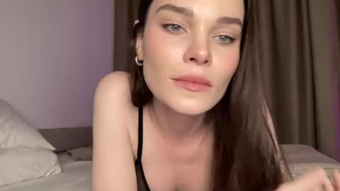 Snapshot of alexalex2095 chatting on 06.06.26 Ember Valentine online show from 06.06.26