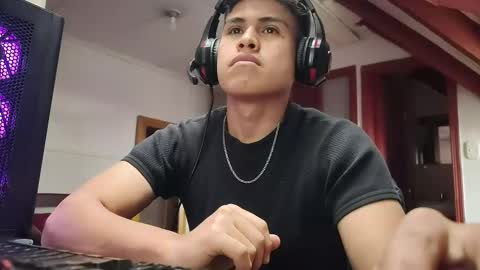 Snapshot of alexander_cd1 chatting on 11.09.25 ALEX CD online show from 11.09.25