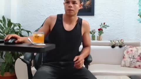 Snapshot of alexander_cr chatting on 06.25.26 Alexander online show from 06.25.26