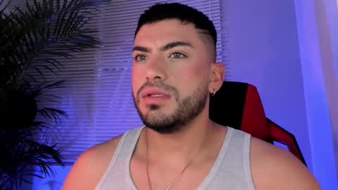 Snapshot of alexander_diiaz chatting on 10.01.25 Alexander Diaz online show from 10.01.25