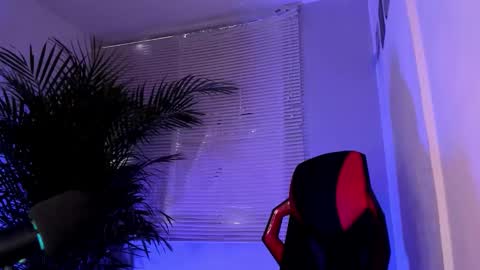 Snapshot of alexander_diiaz chatting on 10.09.25 Alexander Diaz online show from 10.09.25