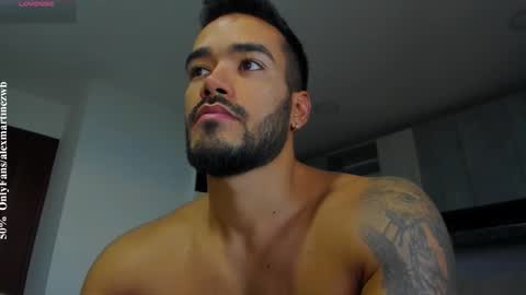 Onlyfansalexmartinezwb  Instagram alexwbmartinez  Twitter martinezcb937 online show from 01.31.26