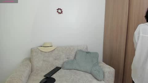 Snapshot of alexandra_fiore chatting on 12.29.24 I am Alexandra online show from 12.29.24