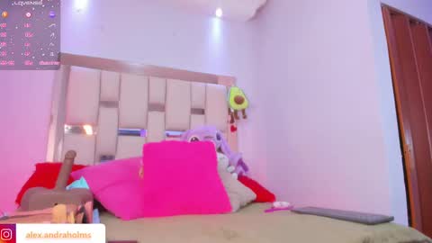 Snapshot of alexandra_holms1 chatting on 10.03.25 alexandra_holms1 online show from 10.03.25