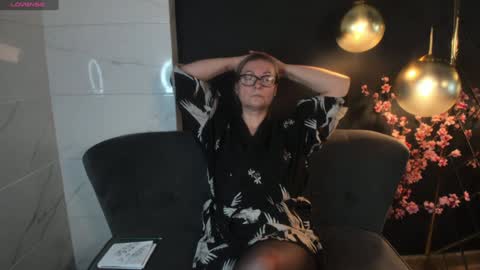 Snapshot of alexandra_kind chatting on 01.25.25 Alexandra online show from 01.25.25