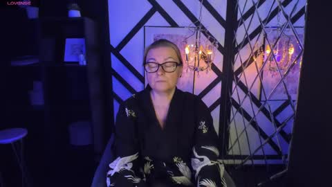 Snapshot of alexandra_kind chatting on 02.15.25 Alexandra online show from 02.15.25