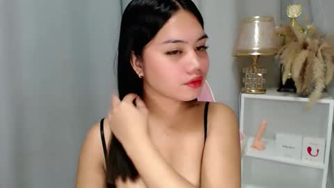 Snapshot of alexandralovely_9 chatting on 05.18.26 Andrea online show from 05.18.26