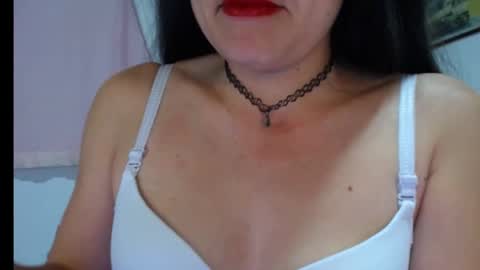 alexandrasaen online show from 11.10.25