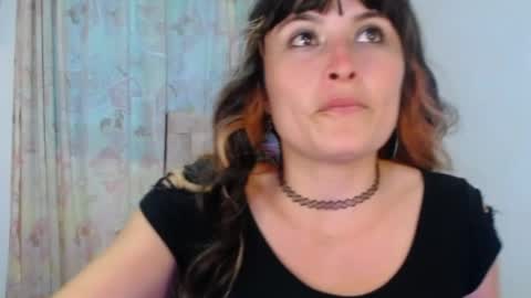 alexandrasaen online show from 04.12.26