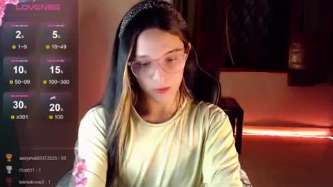Snapshot of alexandre_chuad chatting on 12.21.24 Alexa online show from 12.21.24