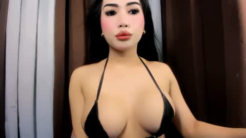 Snapshot of alexasexii chatting on 06.24.26 ur lovely alexa online show from 06.24.26