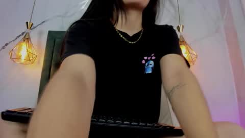    online show from 11.12.25