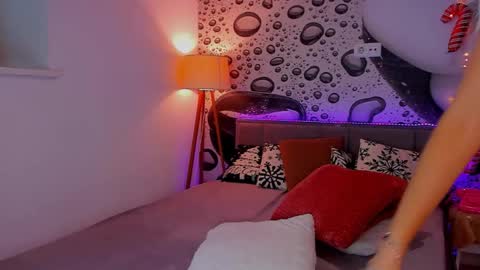 Snapshot of alexawilds chatting on 01.19.26 AlexaWilds online show from 01.19.26