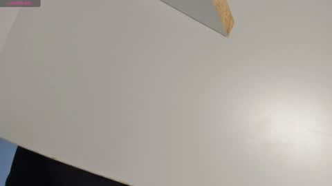 lexandra  online show from 12.13.24