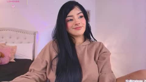 lexandra  online show from 12.18.25