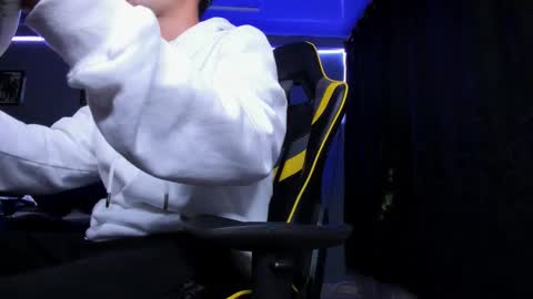 alexgiraldo__ online show from 10.27.25