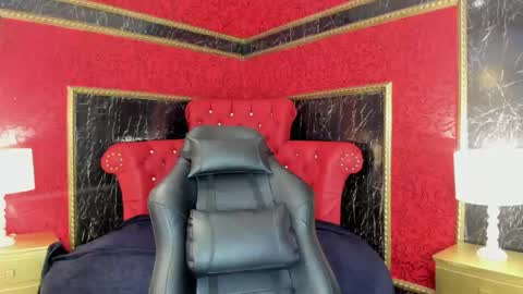 Alexiaa  Online 1430 to 2100 GMT-5 online show from 09.13.25