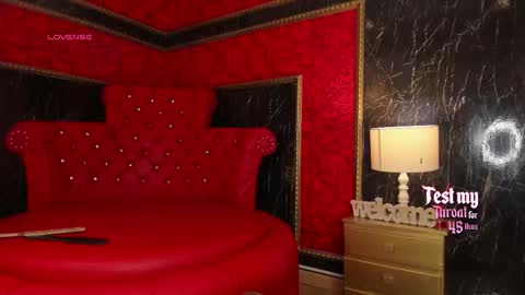 Alexiaa  Online 1430 to 2100 GMT-5 online show from 10.04.25