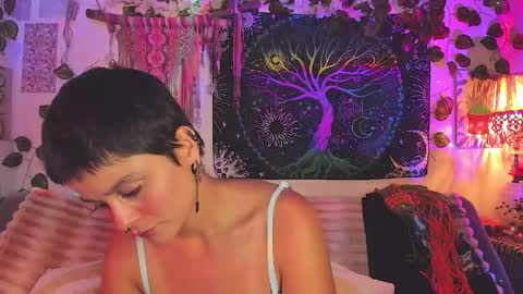 Snapshot of alexiafisher_ chatting on 04.25.26 Alex online show from 04.25.26