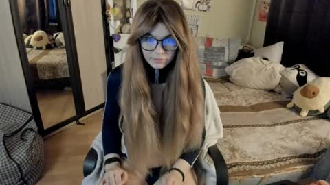 Snapshot of alexiamaiex chatting on 04.25.26 alexiamaiex online show from 04.25.26