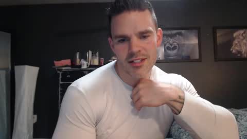 Snapshot of alexiarain chatting on 02.14.25 Alex online show from 02.14.25