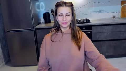 Alexia online show from 02.25.25