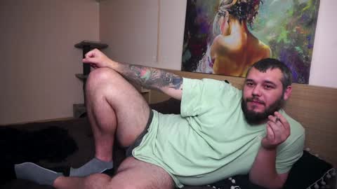 Snapshot of alexirr chatting on 12.02.24 Alex online show from 12.02.24