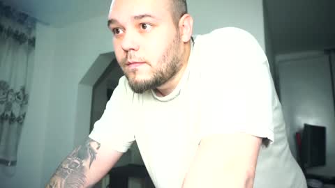 Snapshot of alexirr chatting on 02.08.25 Alex online show from 02.08.25