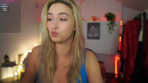 Snapshot of alexis___texas chatting on 01.14.25 Alexis Texas online show from 01.14.25