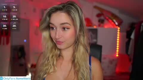 Snapshot of alexis___texas chatting on 09.28.25 Alexis Texas online show from 09.28.25