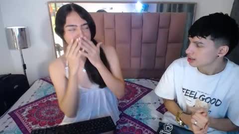 Snapshot of alexis_brown11 chatting on 09.12.25 -- ALEXIS -- online show from 09.12.25