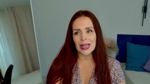 alexis_lovelyy online show from 10.13.25