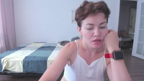 Snapshot of alexisweets chatting on 08.05.26 Sosweetcherry online show from 08.05.26