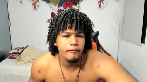 Snapshot of alexj_black chatting on 02.04.26 ALEXJ BLACK online show from 02.04.26