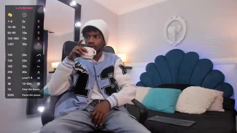 Alex Jaccob online show from 10.25.25