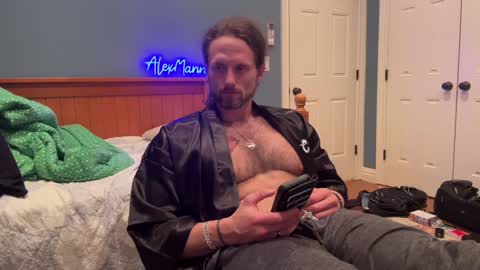 Alex Mann online show from 12.21.24