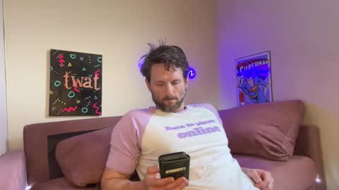 Snapshot of alexmanndickerson chatting on 03.17.26 Alex Mann online show from 03.17.26