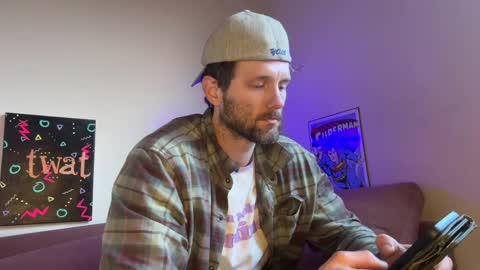 Snapshot of alexmanndickerson chatting on 03.18.26 Alex Mann online show from 03.18.26