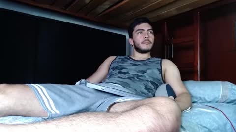 Snapshot of alexsb1998 chatting on 09.09.25 alexsb1998 online show from 09.09.25