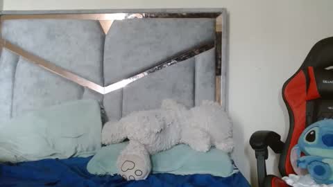 alex y luisa online show from 04.04.26