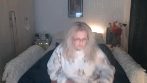 Jhoa online show from 02.24.26