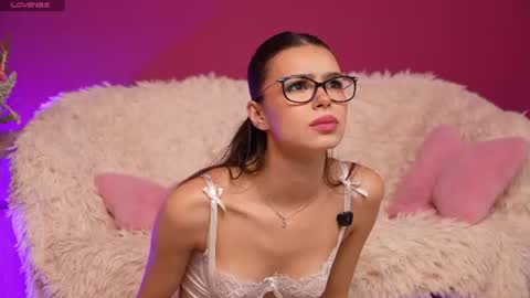 Snapshot of alexxisrae chatting on 07.09.26 Alexxis Rae online show from 07.09.26